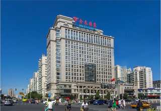 无人收费停车场